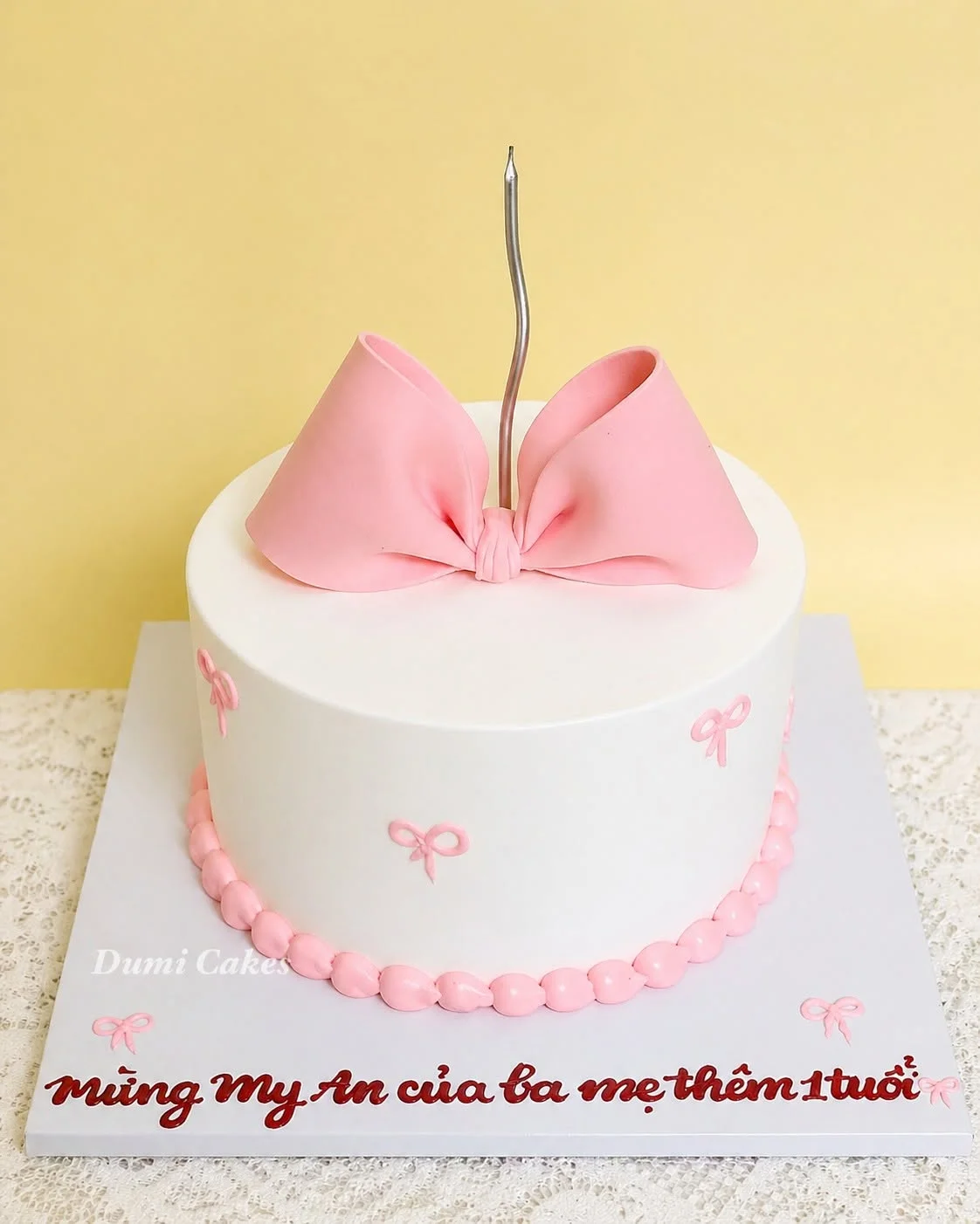 Bánh kem nơ hồng(nơ lớn) 4