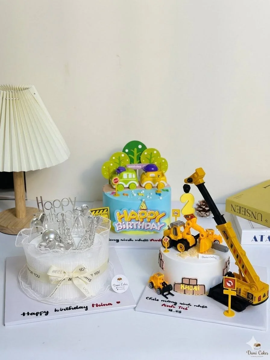 Bánh Kem Xe Cần Cẩu Cho Bé Trai 3