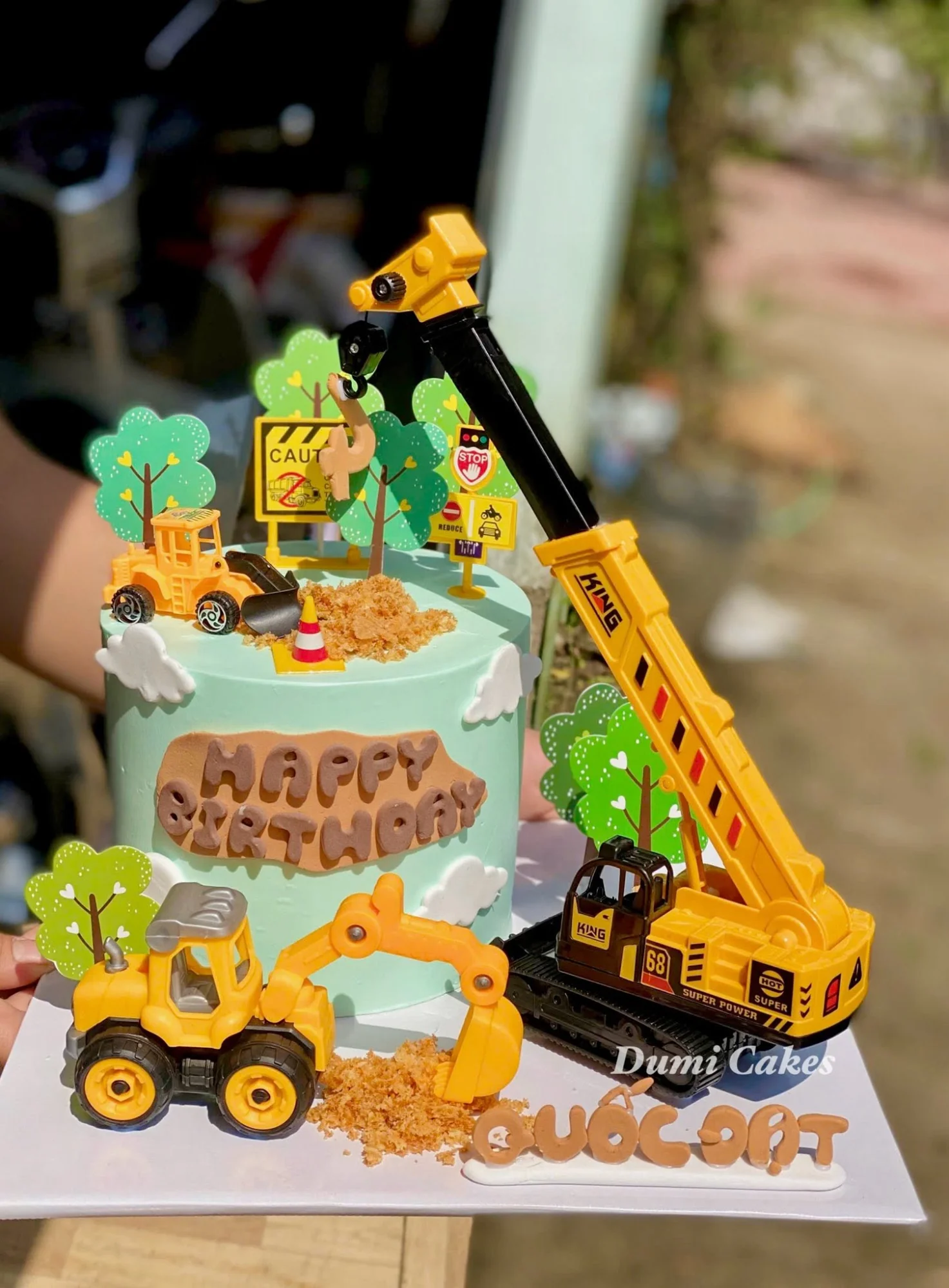 Bánh Kem Xe Cần Cẩu Cho Bé Trai 5